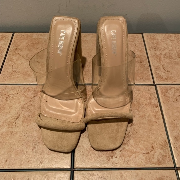 Cape Robbin Nude Block Heels size 6.5 - Picture 3 of 10